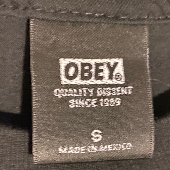 Obey Public Enemy T Shirt NWOT - Picture 5 of 6